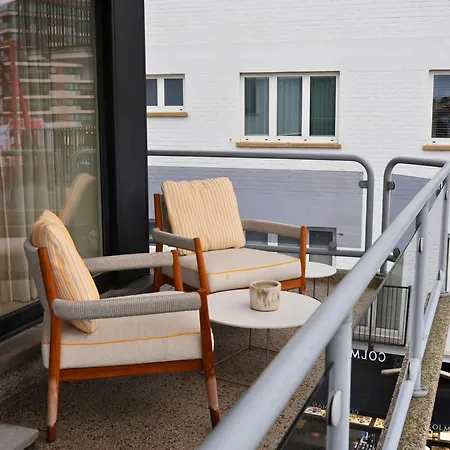 Le Mentor - Appartement de luxe face à Villa Verdi à Knokke avec parking by La Conciergerie *