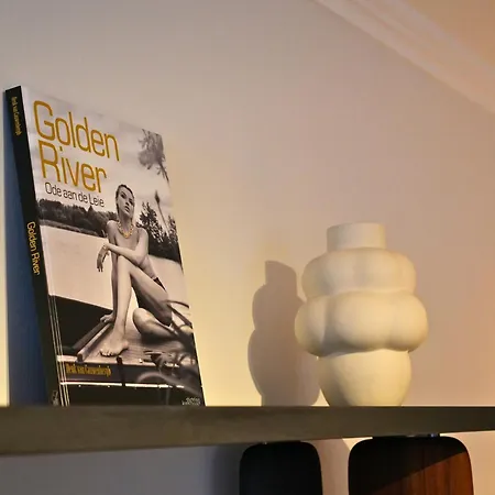Le Mentor - Appartement de luxe face à Villa Verdi à Knokke avec parking by La Conciergerie *